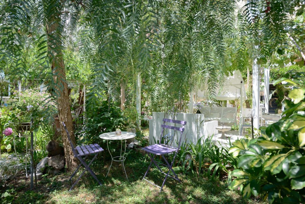 Giardino Segreto Bed & Breakfast Наполи Екстериор снимка