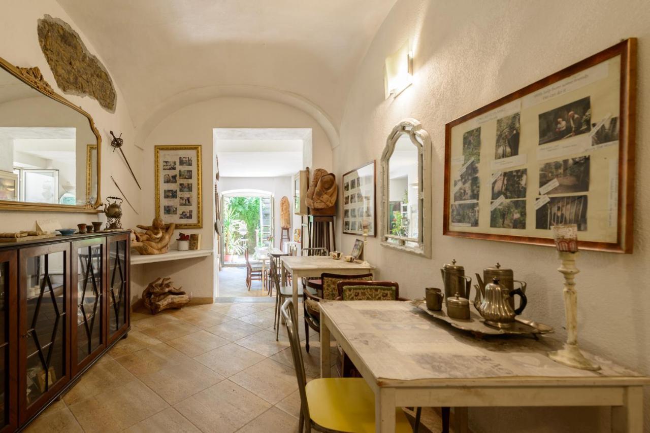 Giardino Segreto Bed & Breakfast Наполи Екстериор снимка